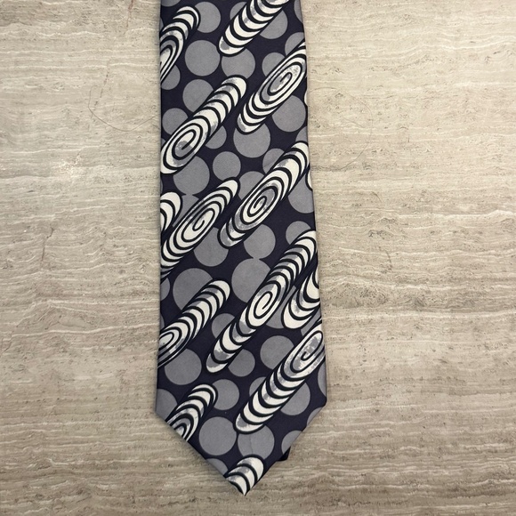 Pierre Balmain 100% Silk Italian Tie Extra Long at 60" - Picture 1 of 7